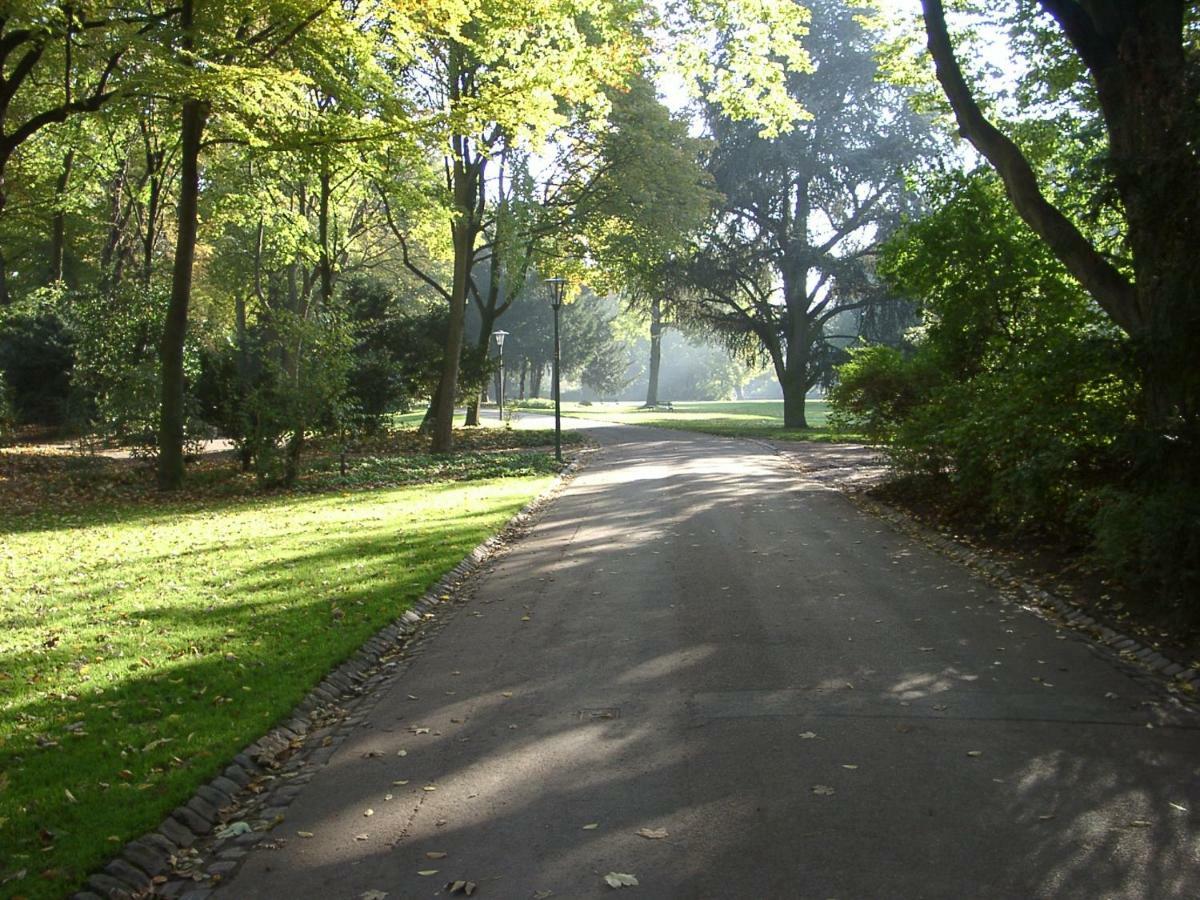 Modernes, Sonniges Im Herzen Von Дюссельдорф
